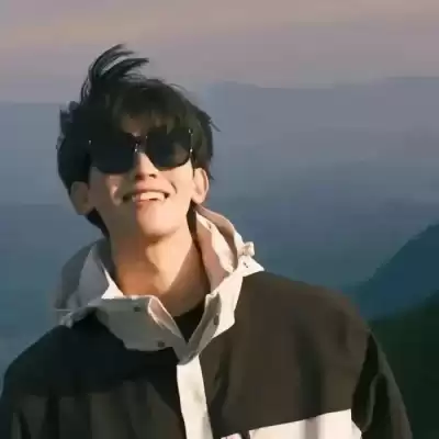 雍恨云
